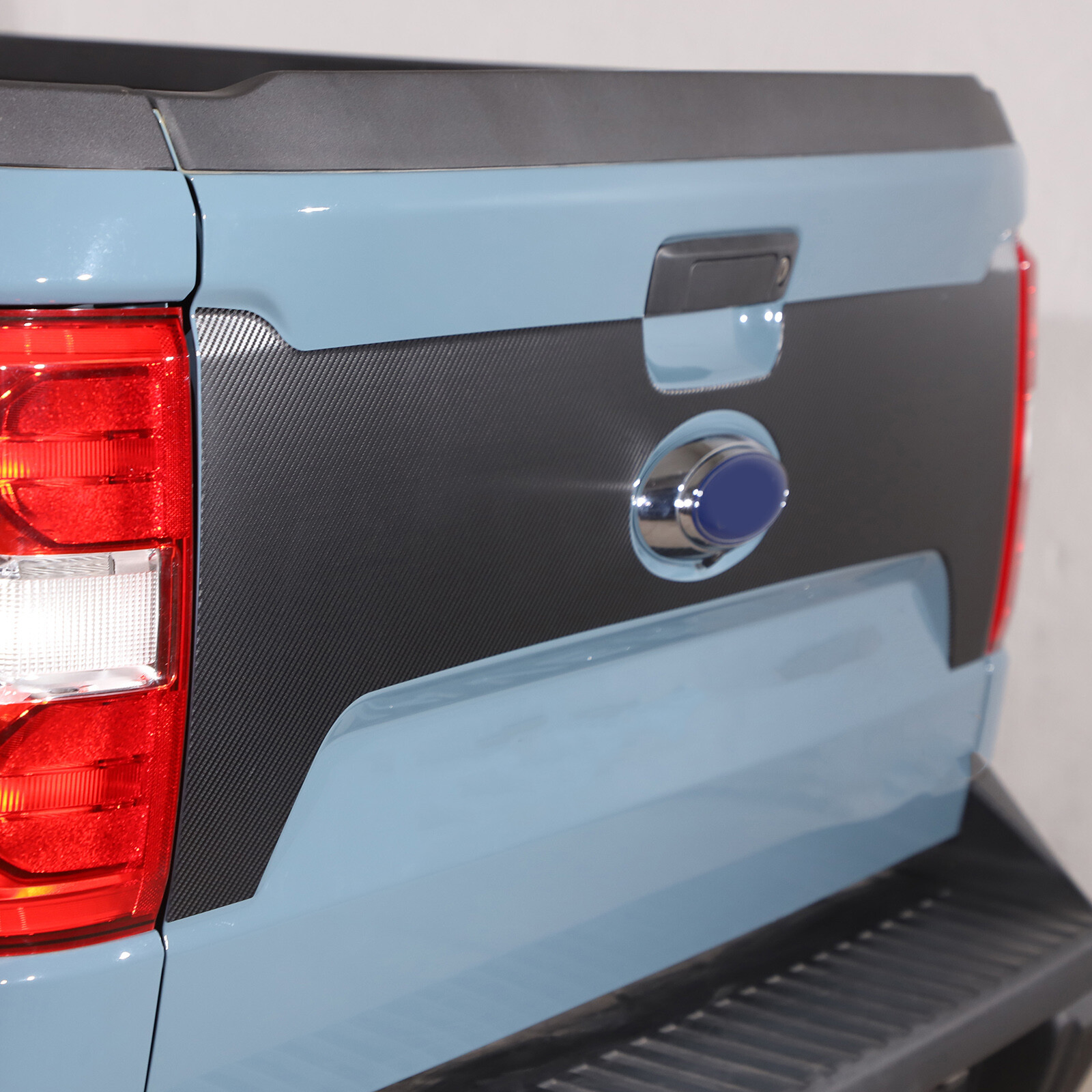 Carbon Fiber Texture Tailgate Decal Vinyls Fits Ford Maverick 2022-2024