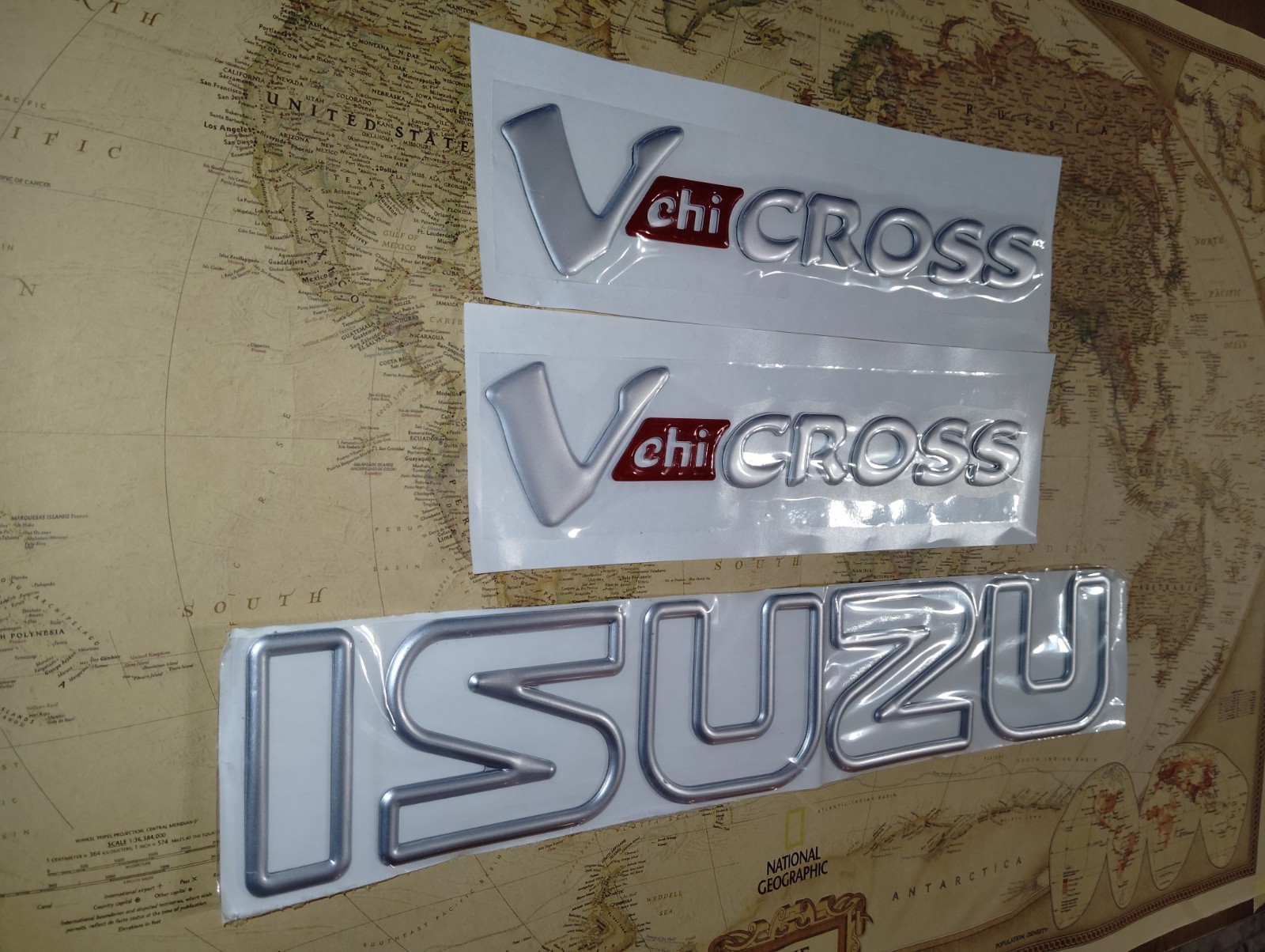 ♦ISUZU VehiCROSS♦ 3D Decal/Emblem♦1997-2001♦ Side (left ＆ right)+Rear Set price♦