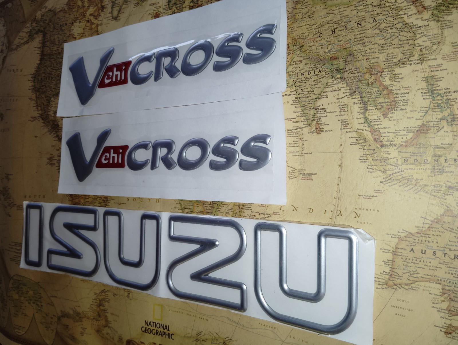 ♦ISUZU VehiCROSS♦ 3D Decal/Emblem♦1997-2001♦ Side (left ＆ right)+Rear Set price♦